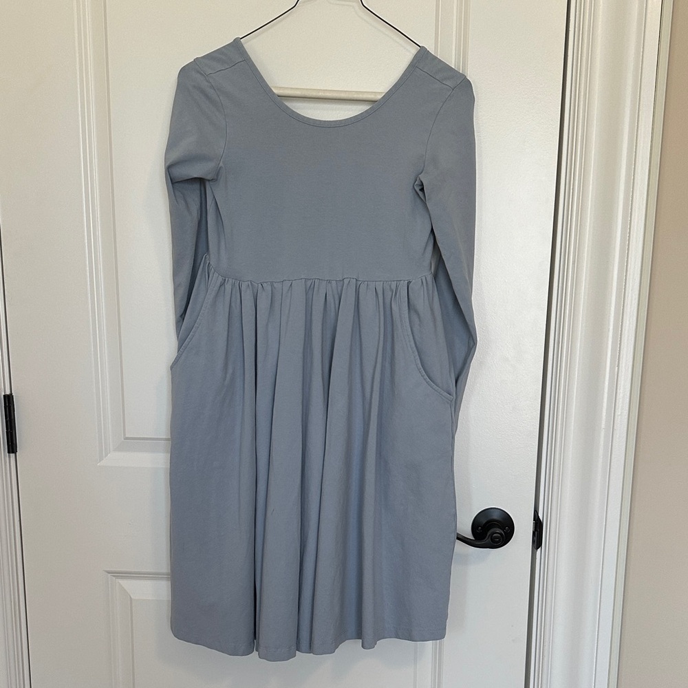 Hanna Andersson light blue/gray skater dress with pockets